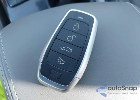 2016 Kia Optima Ex z USA, uszkodzony, nr VIN 5XXGU4L33GG053915